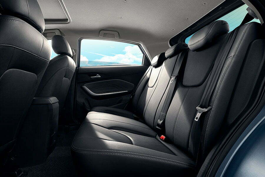1.A13TFL-Rear-seating-space